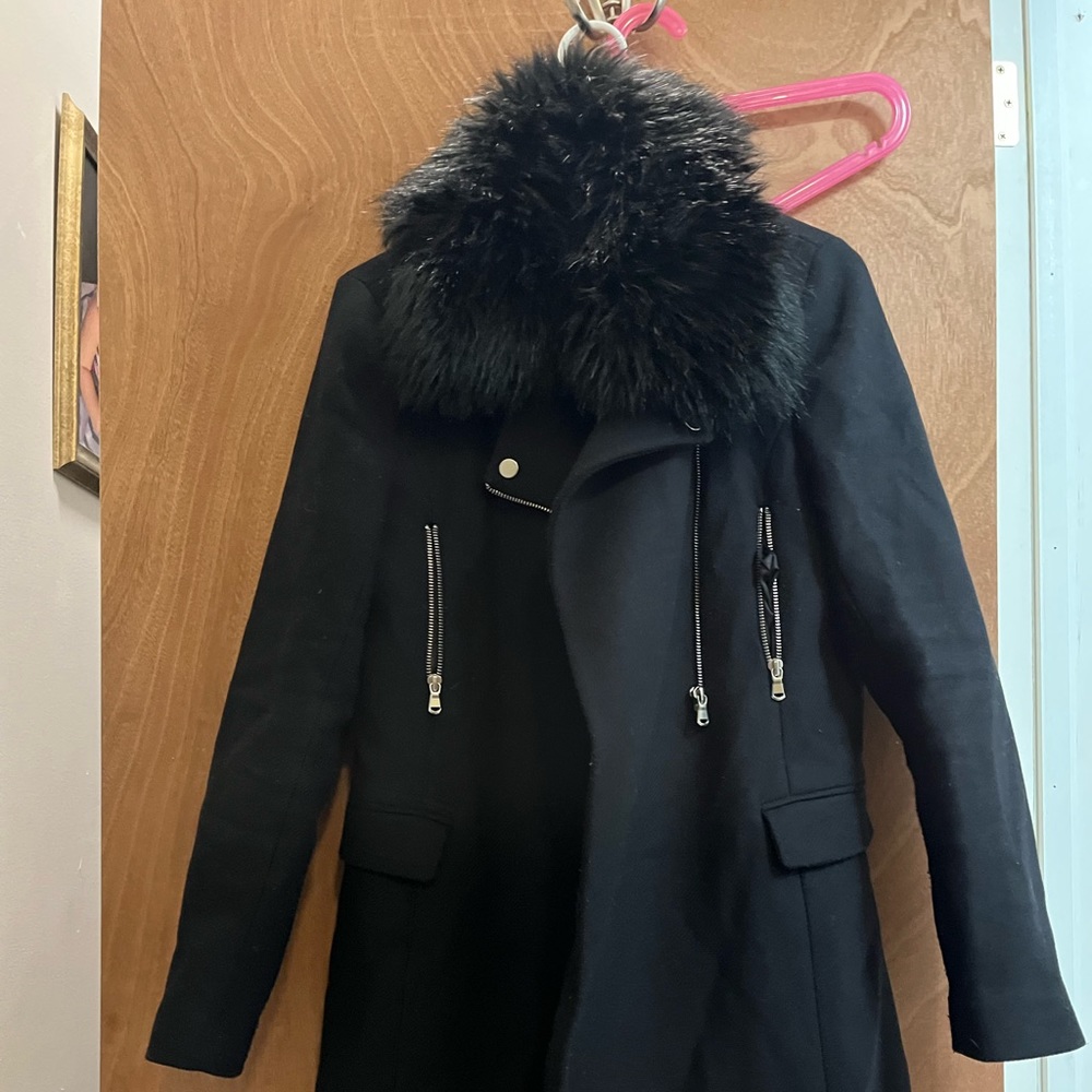 Women’s size L Black wool Coat with Fur Collar by Zara